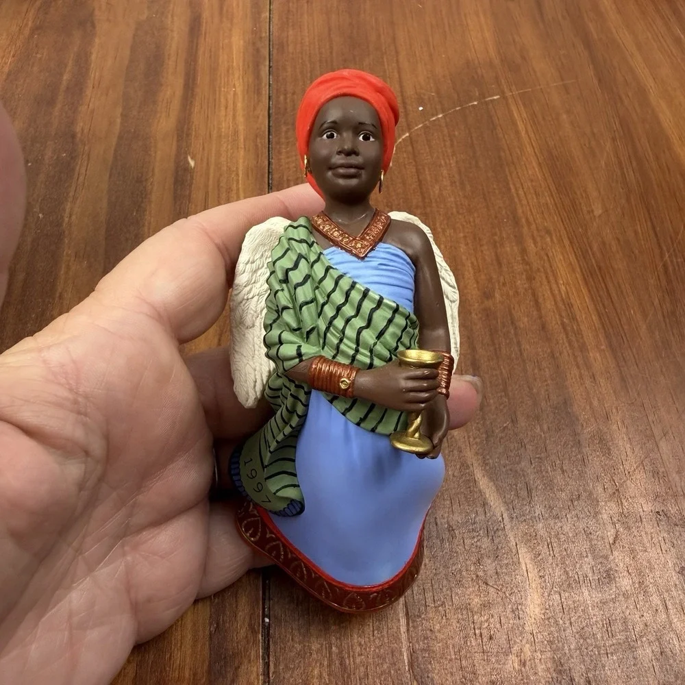Hallmark Keepsake 1997 A Celebration of Angels Collector's Series #3 Kwanzaa